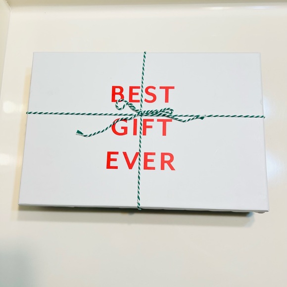 🌲Christmas Holiday🌲Makeup Gift Box (18 items) - Picture 6 of 7